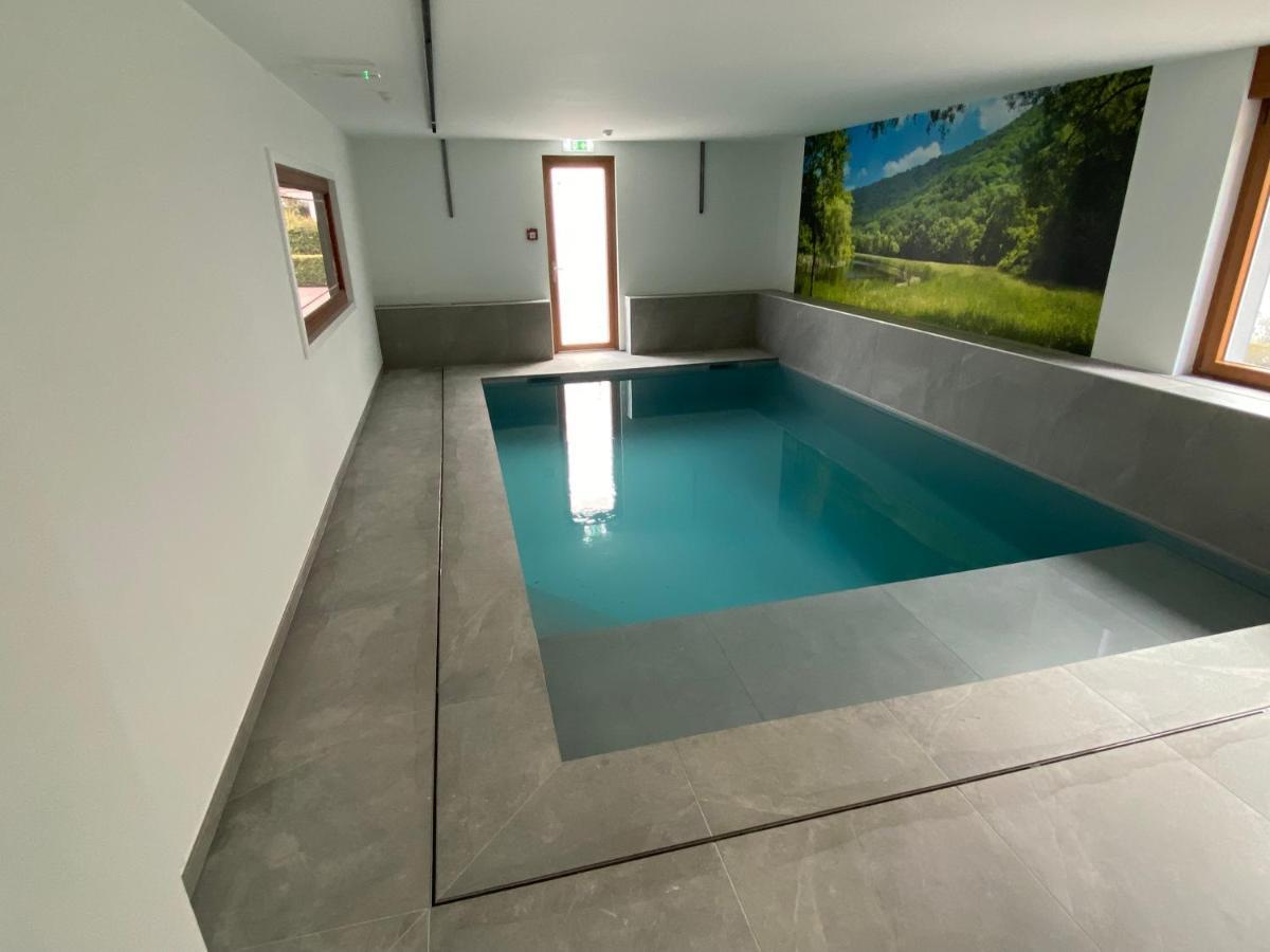 Villa Franzen Derenbach ภายนอก รูปภาพ
