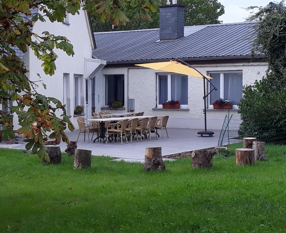 Villa Franzen Derenbach ภายนอก รูปภาพ